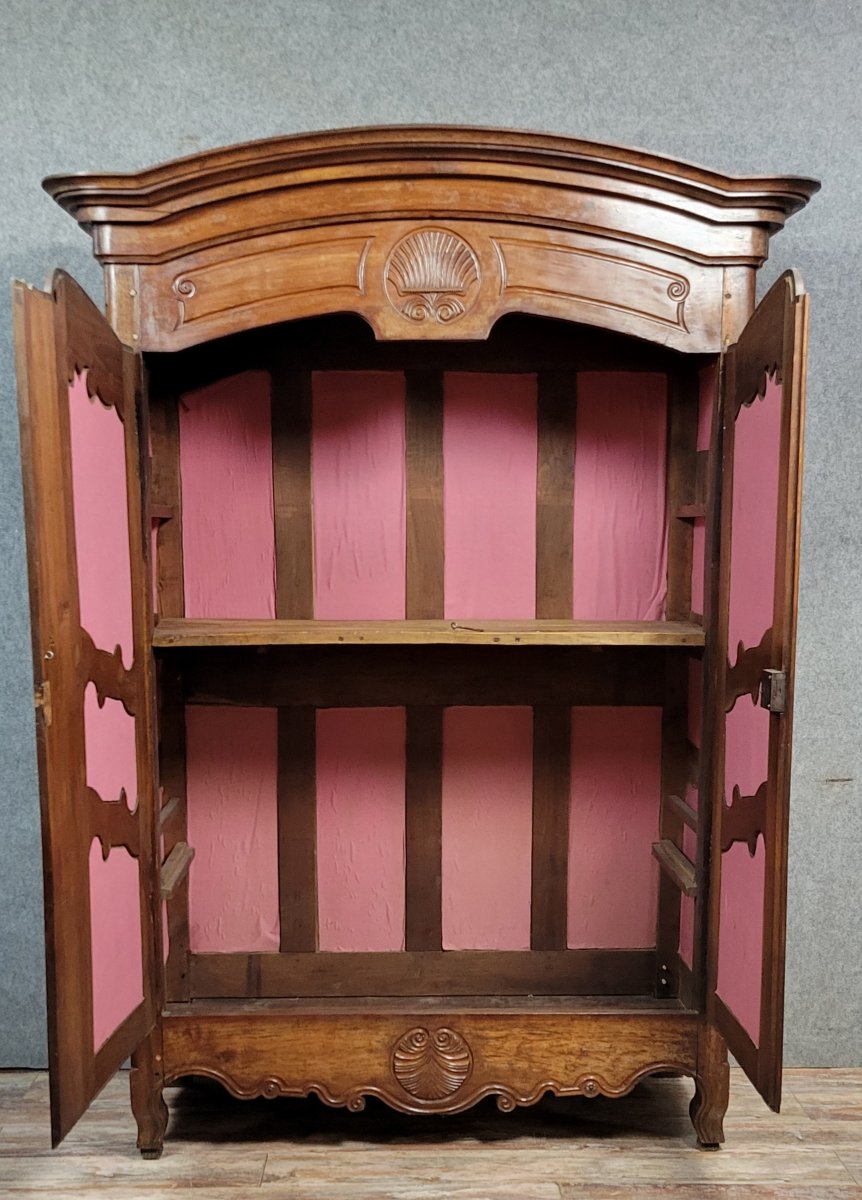Armoire Charolaise époque Louis XV en noyer -photo-7