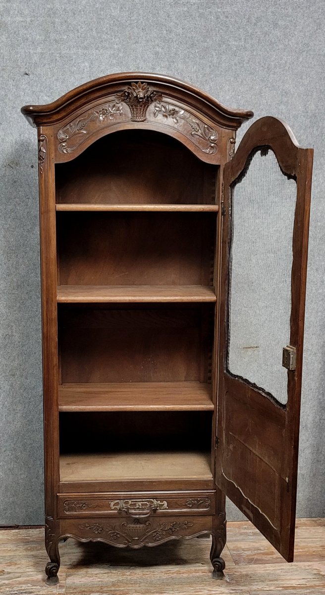 Arlesian Provençal Louis XV Style Display Case In Carved Walnut -photo-6