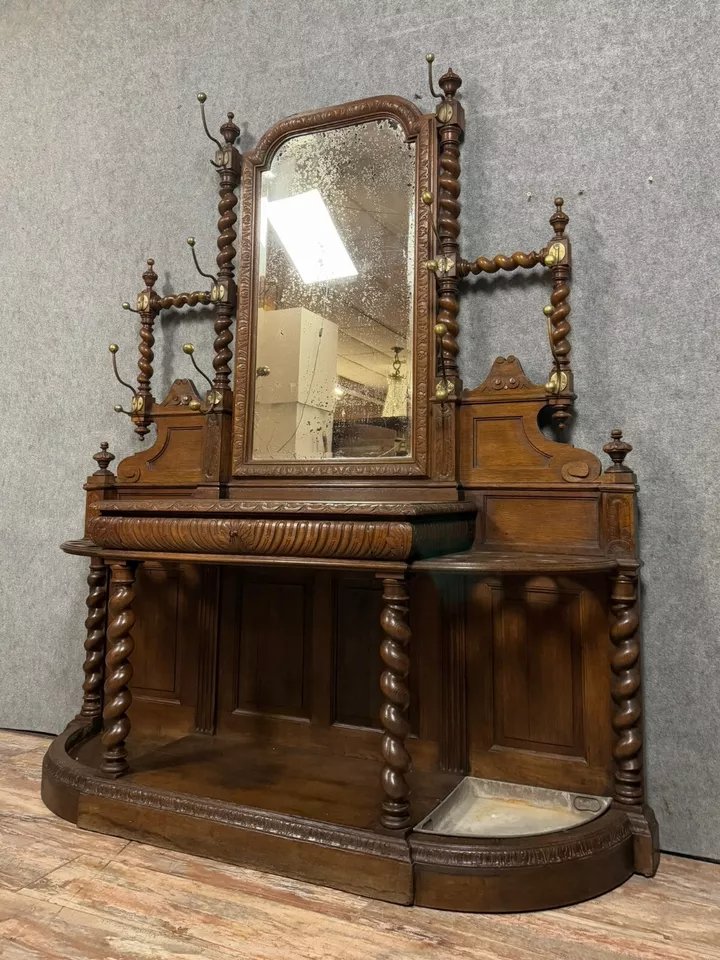 Renaissance Style Oak Castle Coat Rack Circa 1850-photo-3