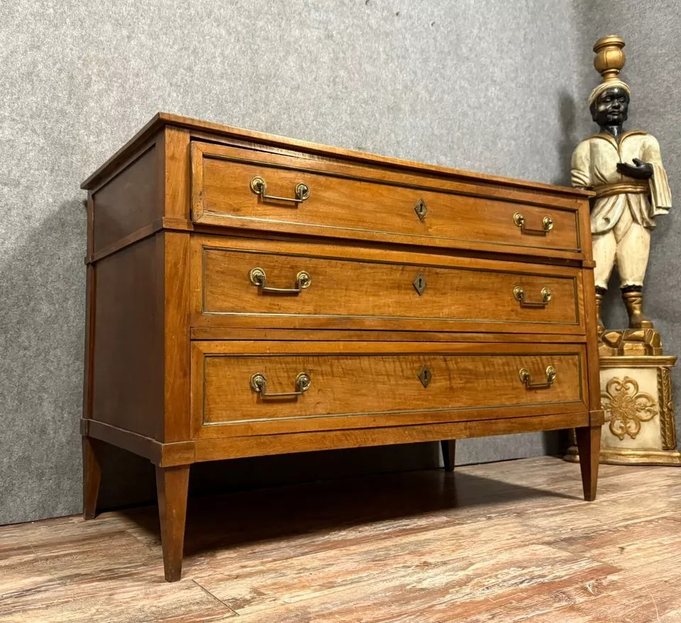 Louis XVI Period Mahogany And Copper Reed Chest Of Drawers Circa 1780-photo-1
