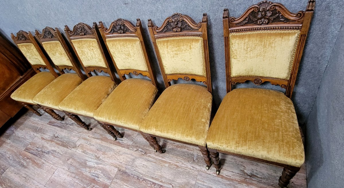 Set Of 6 Renaissance Style Mahogany Chairs From The 19th Century  -photo-2