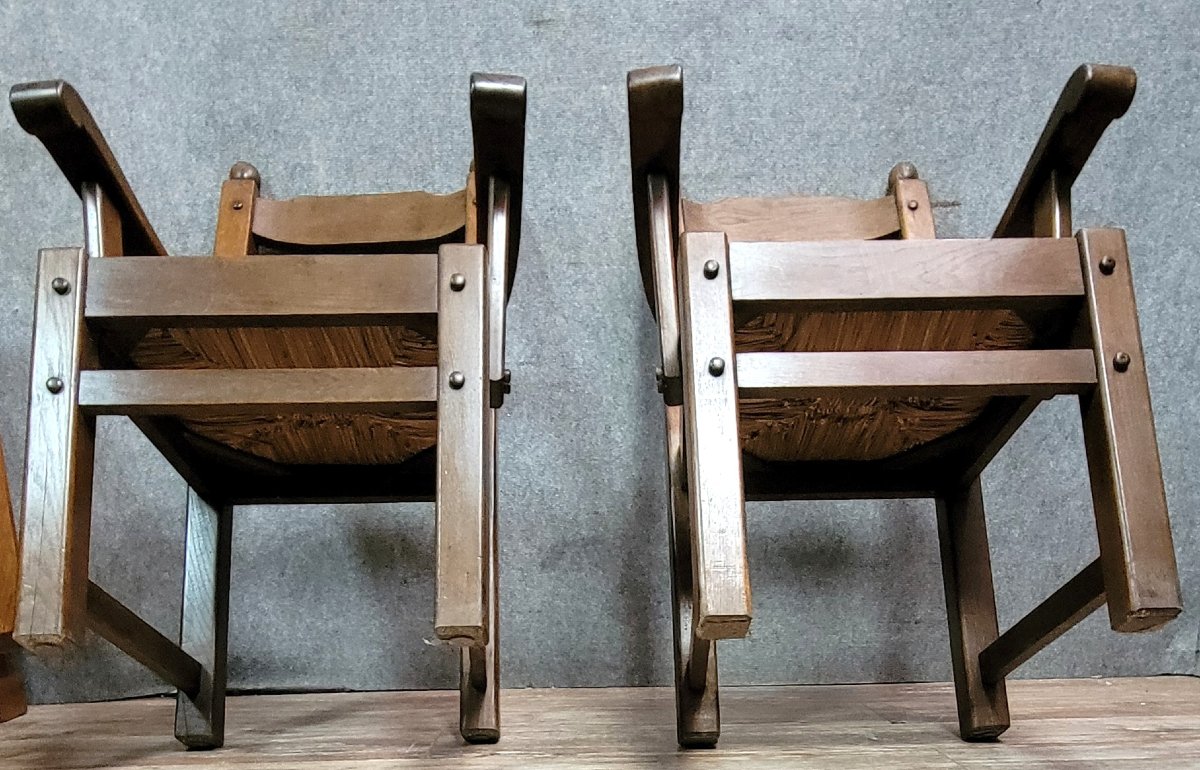 Paire de fauteuils brutalistes en bois massif vers 1950-photo-7