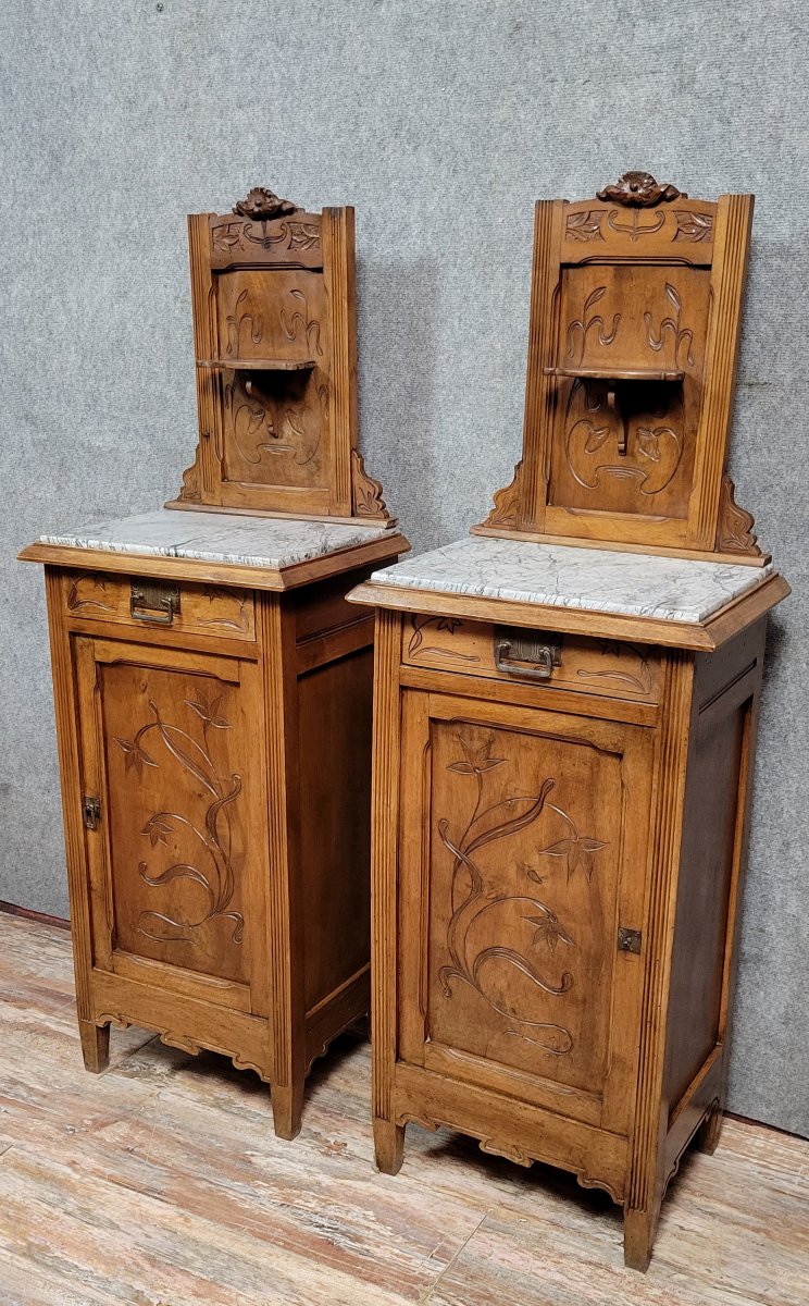 D'après Majorelle / Ecole de Nancy : Paire de chevet époque Art Nouveau en noyer  -photo-1
