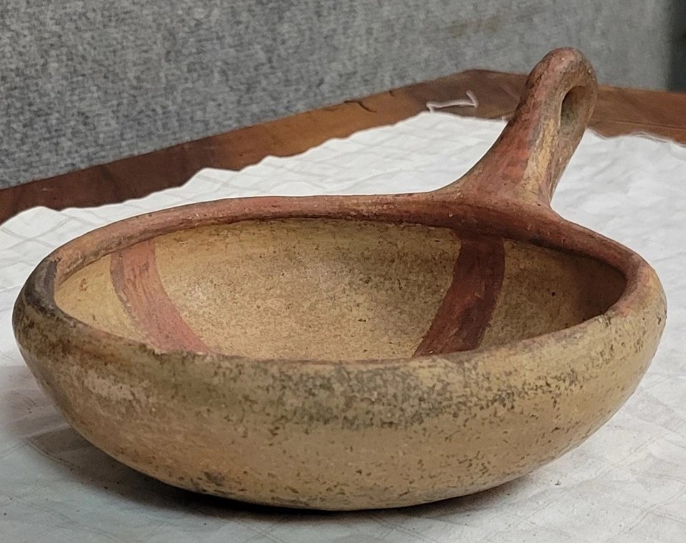 Poterie traditionnelle kabyle / berbère en terre cuite ornée de motifs époque XIXème-XXème (3)-photo-2