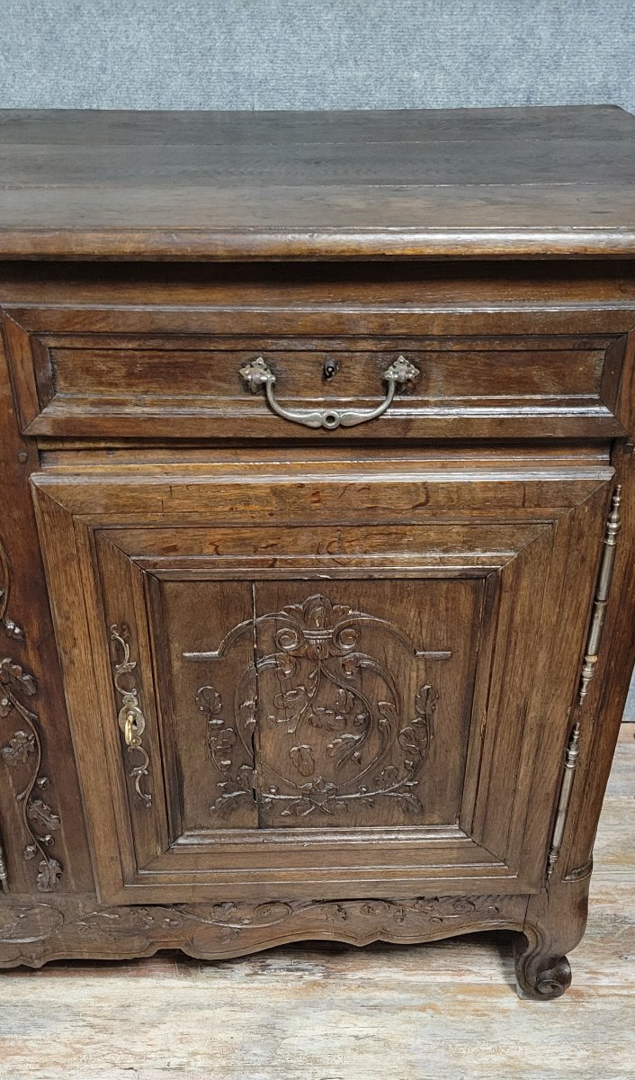 Important Louis XV Period Sideboard In Carved Solid Oak -photo-3