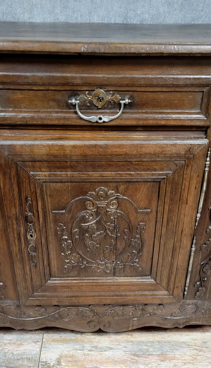 Important Louis XV Period Sideboard In Carved Solid Oak -photo-4