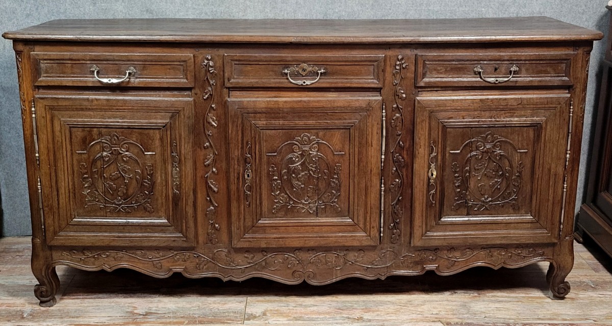 Important Louis XV Period Sideboard In Carved Solid Oak 