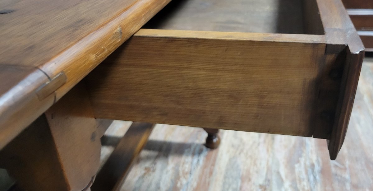 Table ou bureau de style Louis XIII en noyer massif -photo-6