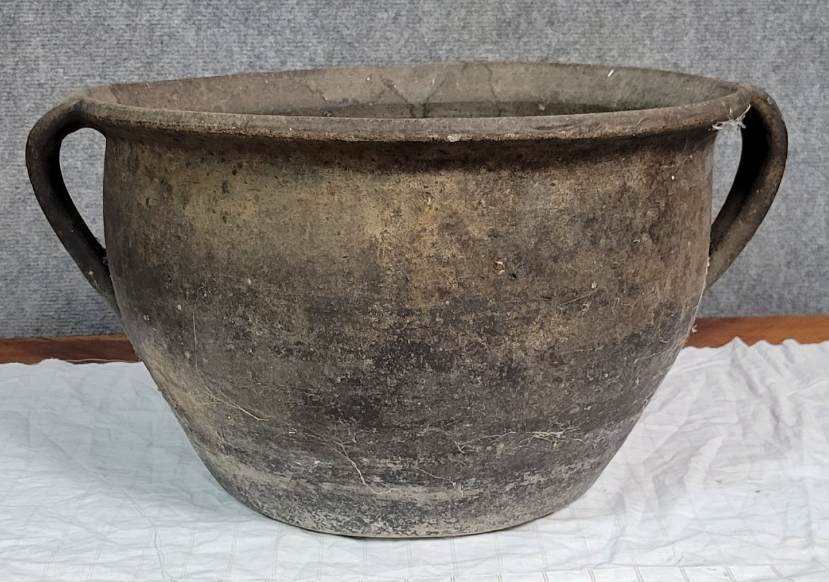 Old Traditional Kabyle / Berber Terracotta Pottery