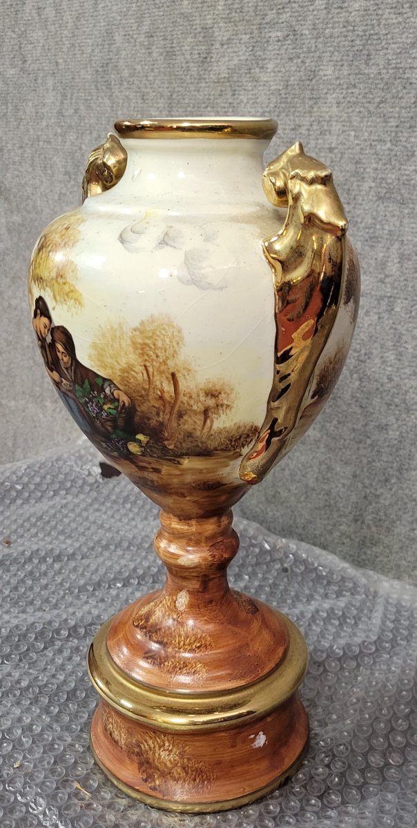 Large Vintage Porcelain Vase With Painted Decorations And Gilt Highlights -photo-2