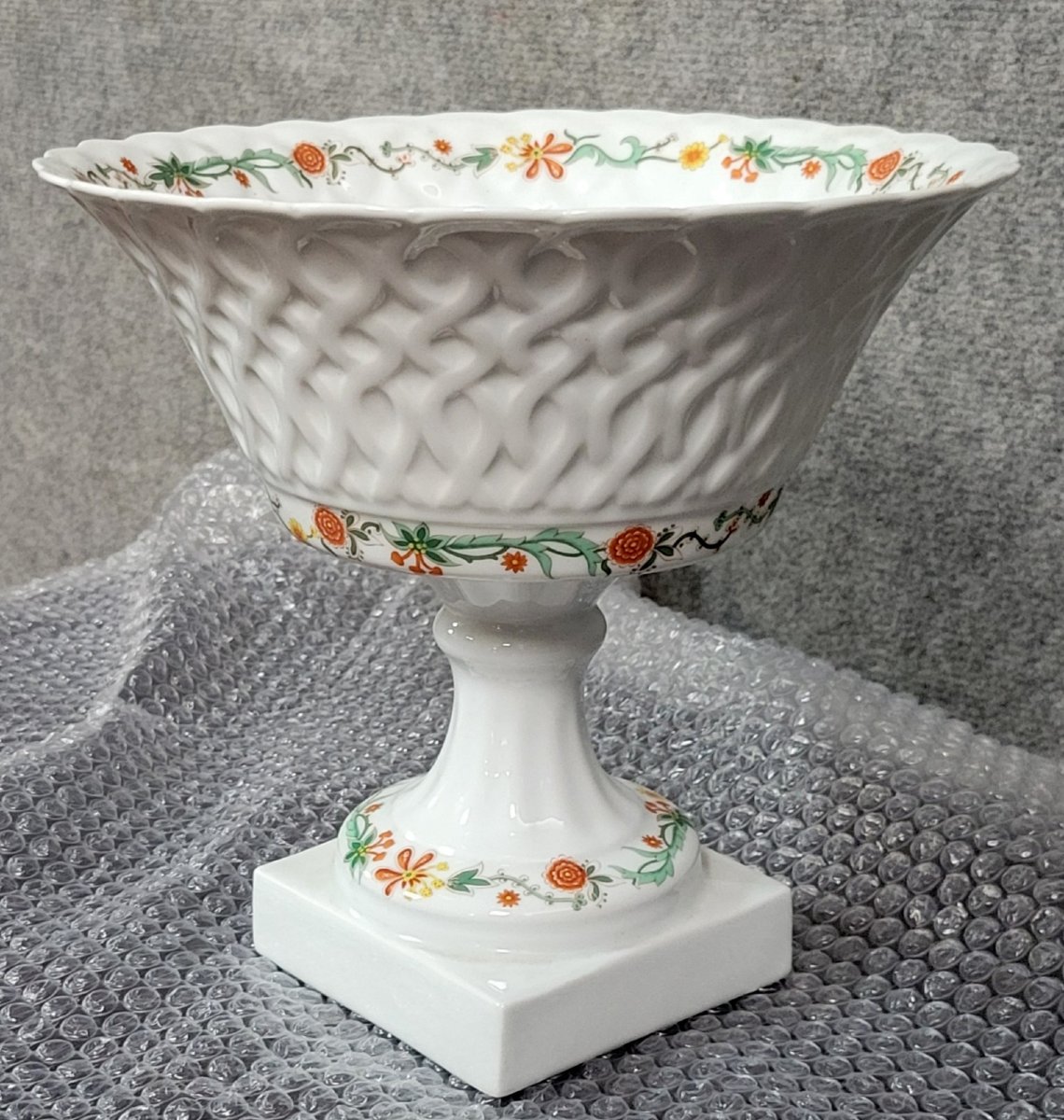 Limoges Porcelain By Bernet: Large Fruit Bowl Or Centerpiece  -photo-2