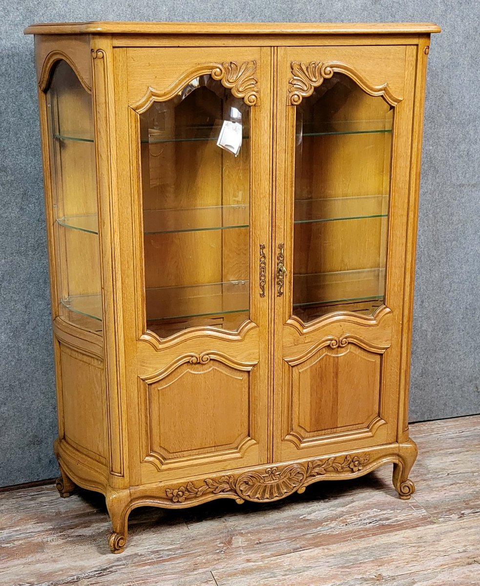 Vitrine galbée style Louis XV en chene blond -photo-2