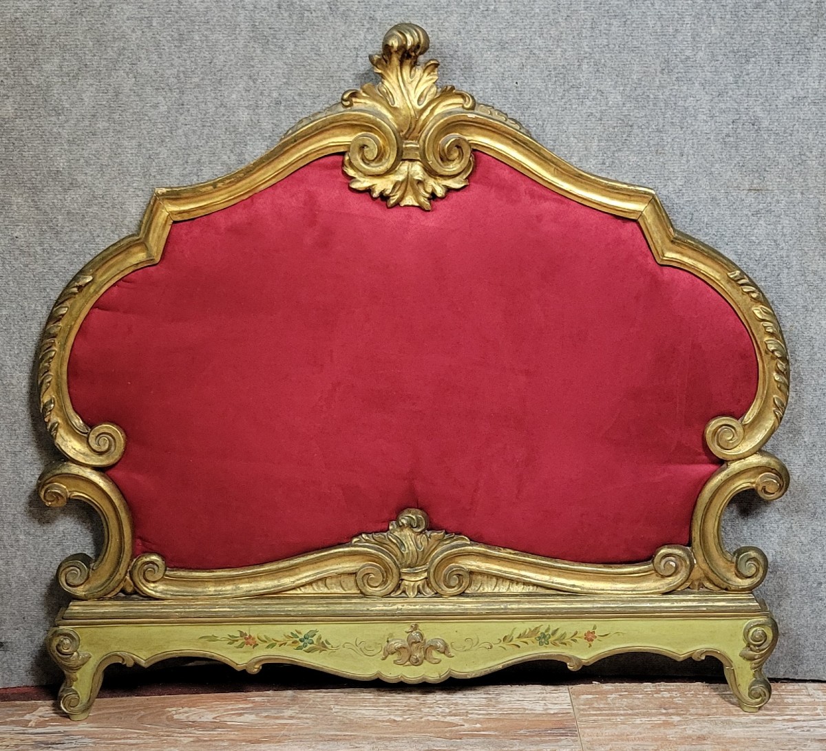 Venetian Woodwork Element (over The Door) Louis XV Baroque Style In Gilded And Painted Wood