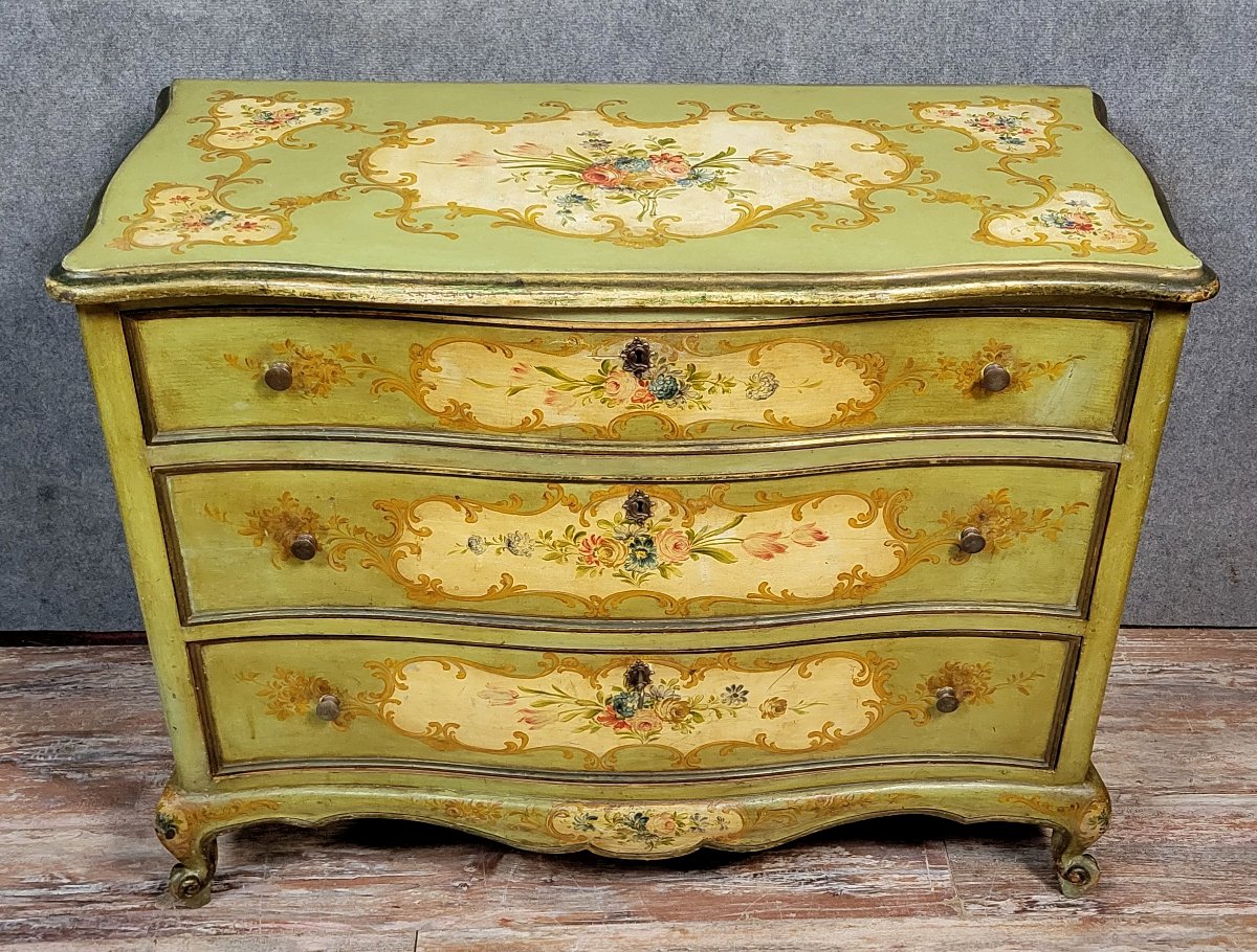 Commode Venitienne galbée style Louis XV baroque en bois laqué et peint -photo-3