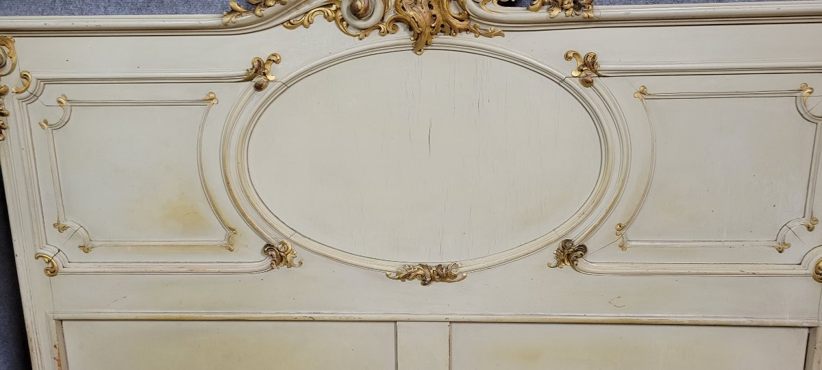 Grand lit de centre Venitien style Louis XV baroque en bois laqué et doré -photo-6