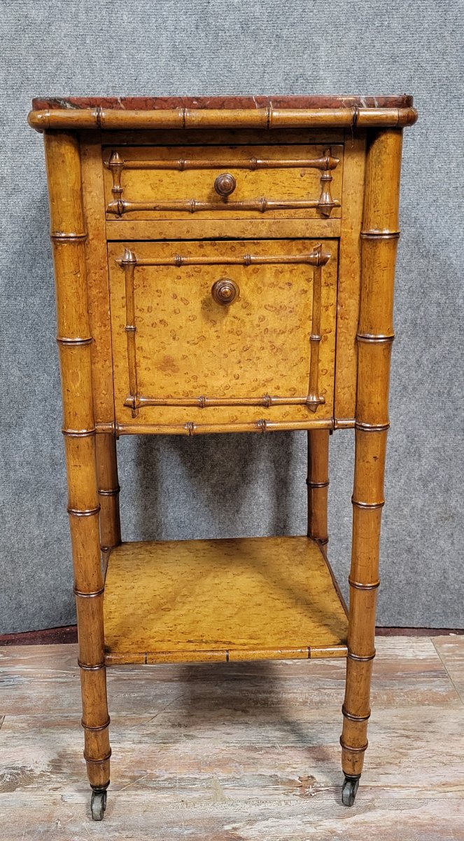 Table de nuit ou chevet époque napoléon III en érable et noyer façon bambou -photo-1