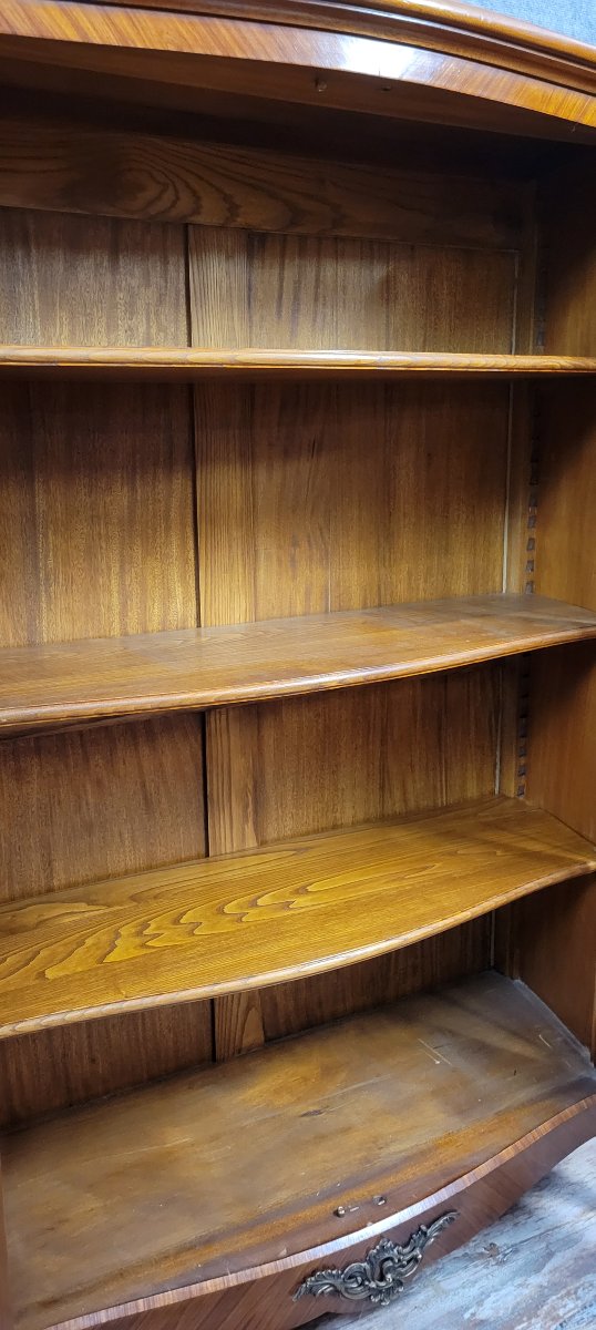 Bibliothéque galbée style Louis XV en bois de rose et marquéterie -photo-7