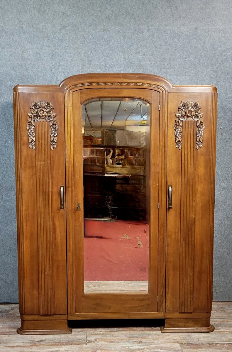 Art Deco Period Walnut Wardrobe -photo-1
