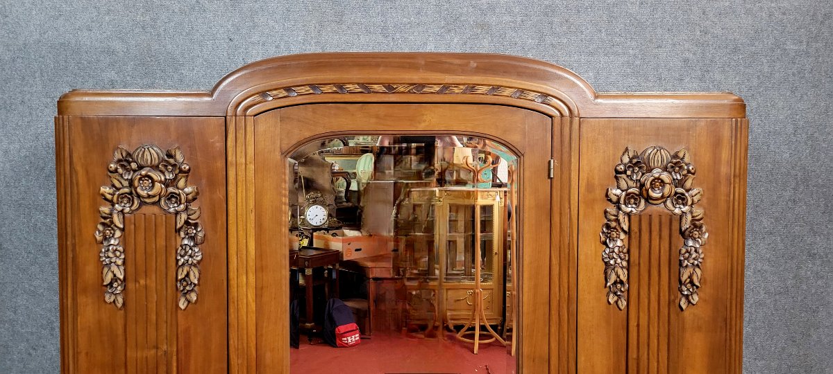 Art Deco Period Walnut Wardrobe -photo-3