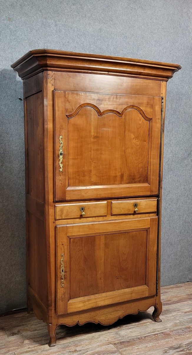 Louis XV Period "standing Man" Piece Of Furniture In Cherry Wood