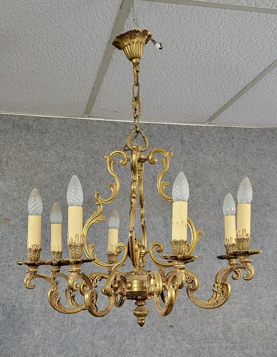 Grand lustre style Louis XV en bronze doré