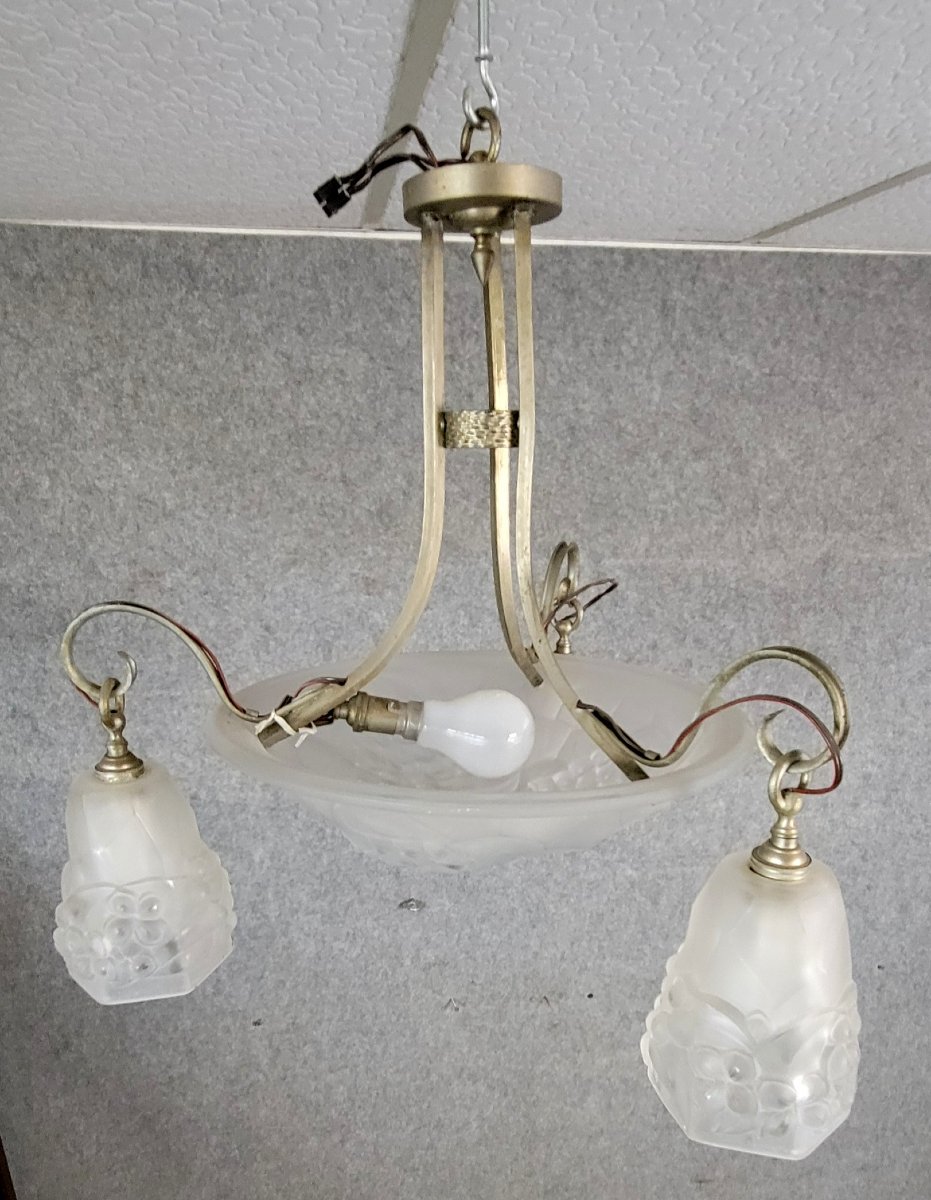 Grand lustre époque Art déco en verre moulé -photo-3