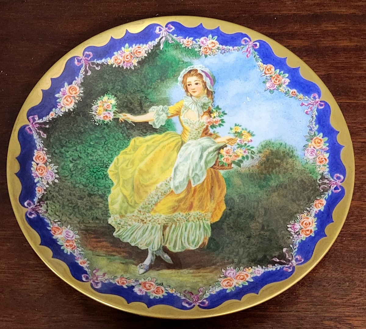 Guignard porcelaine de Langenthal 1933 : grand plat en porcelaine a décors peints  