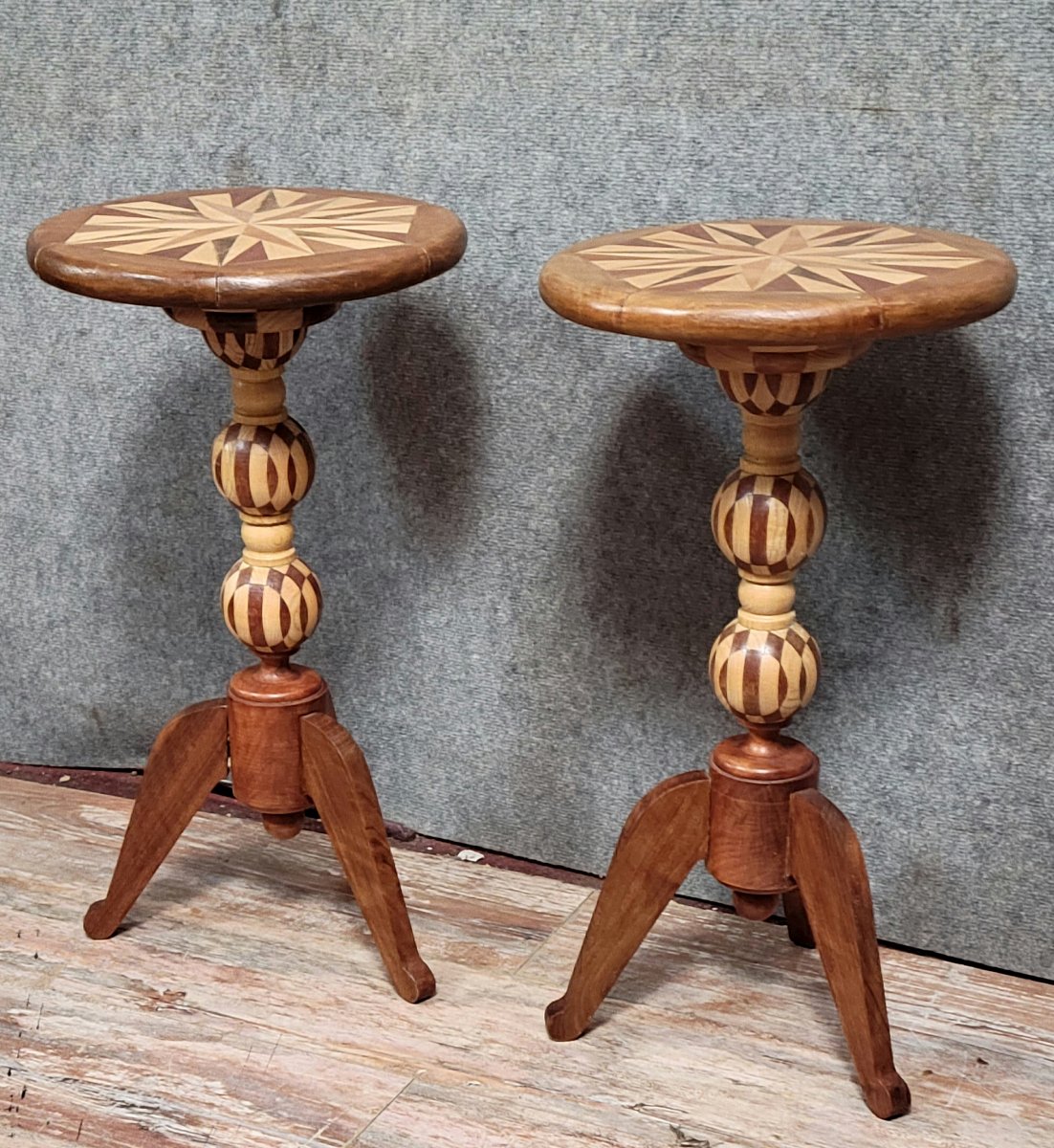 Paire de petites tables d'apparat ou selettes en marquéterie-photo-2