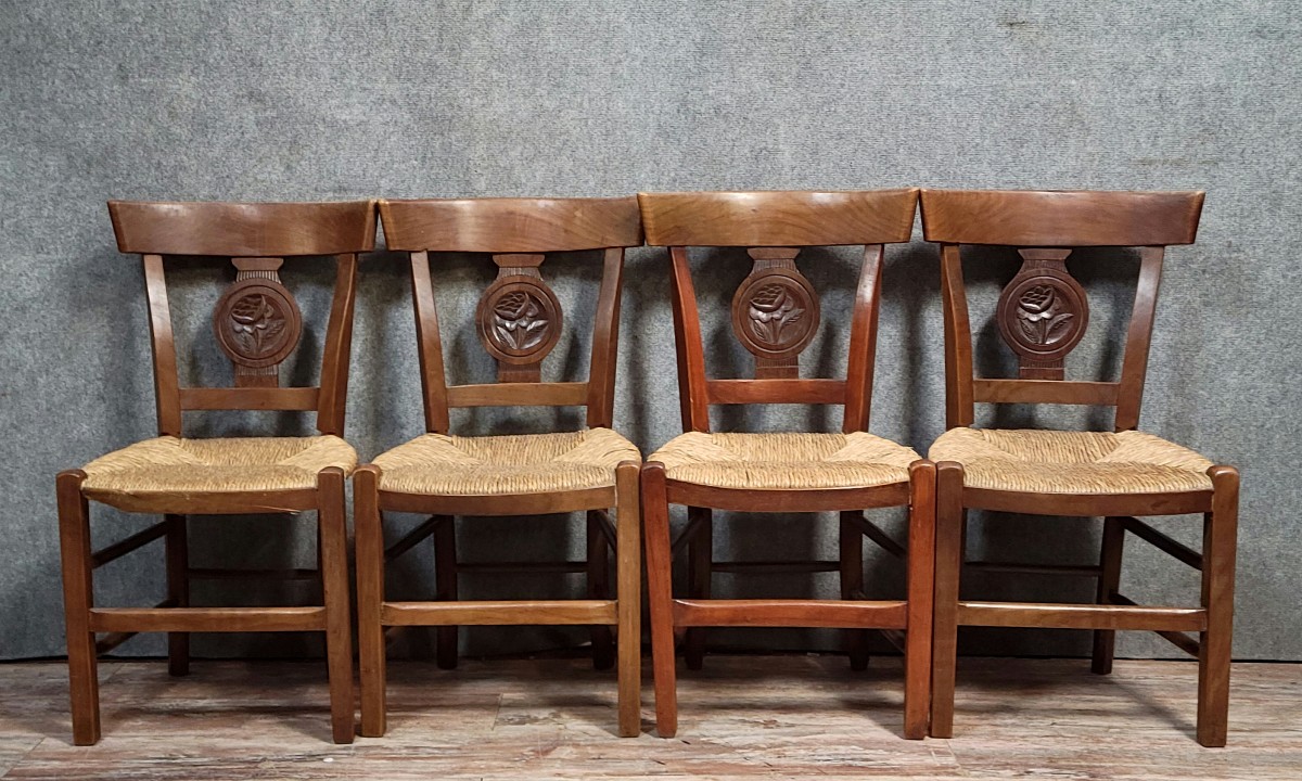 Série de 4 chaises Directoire en bois massif 