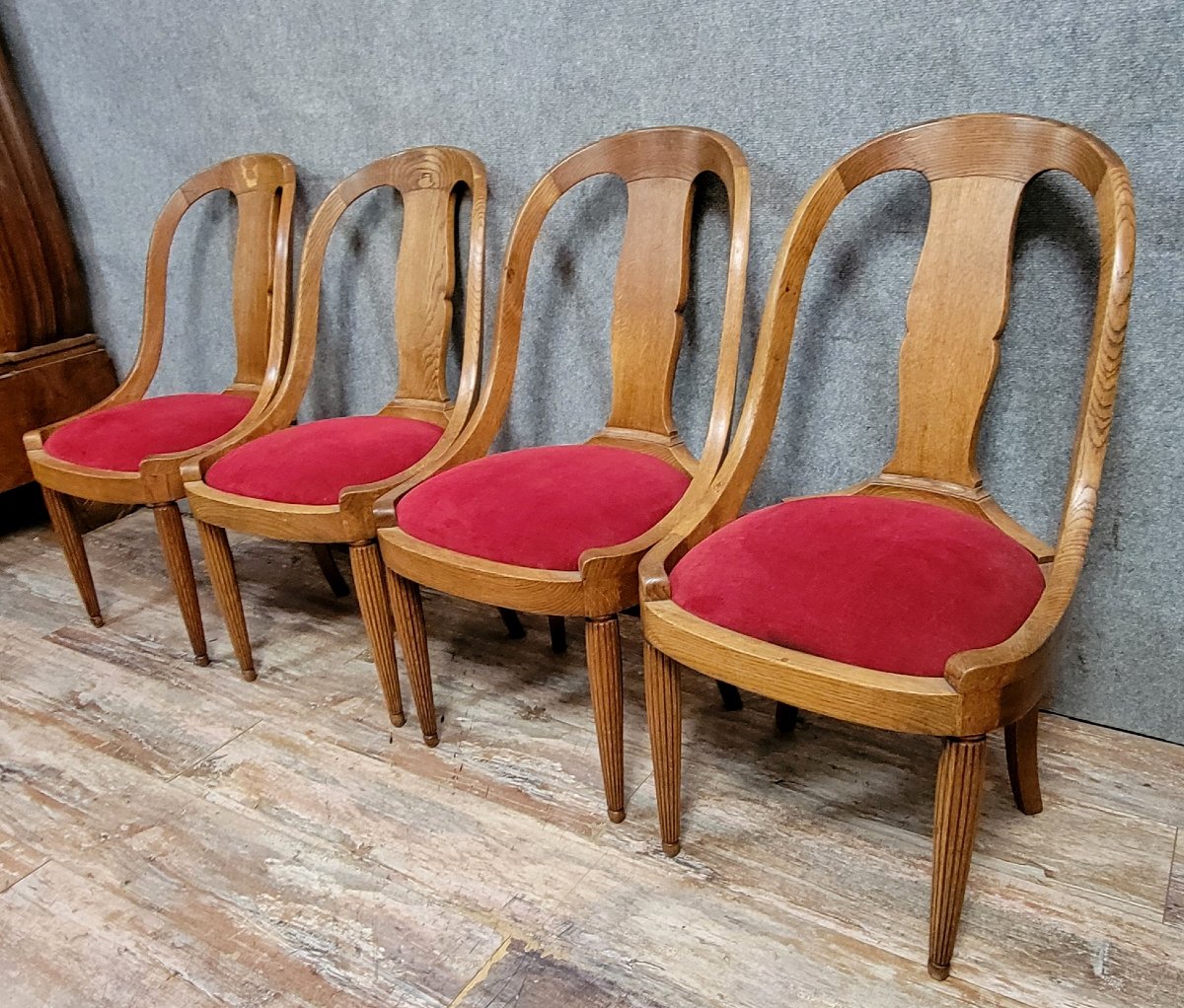 Série de quatre fauteuils gondoles style Charles X en orme-photo-2