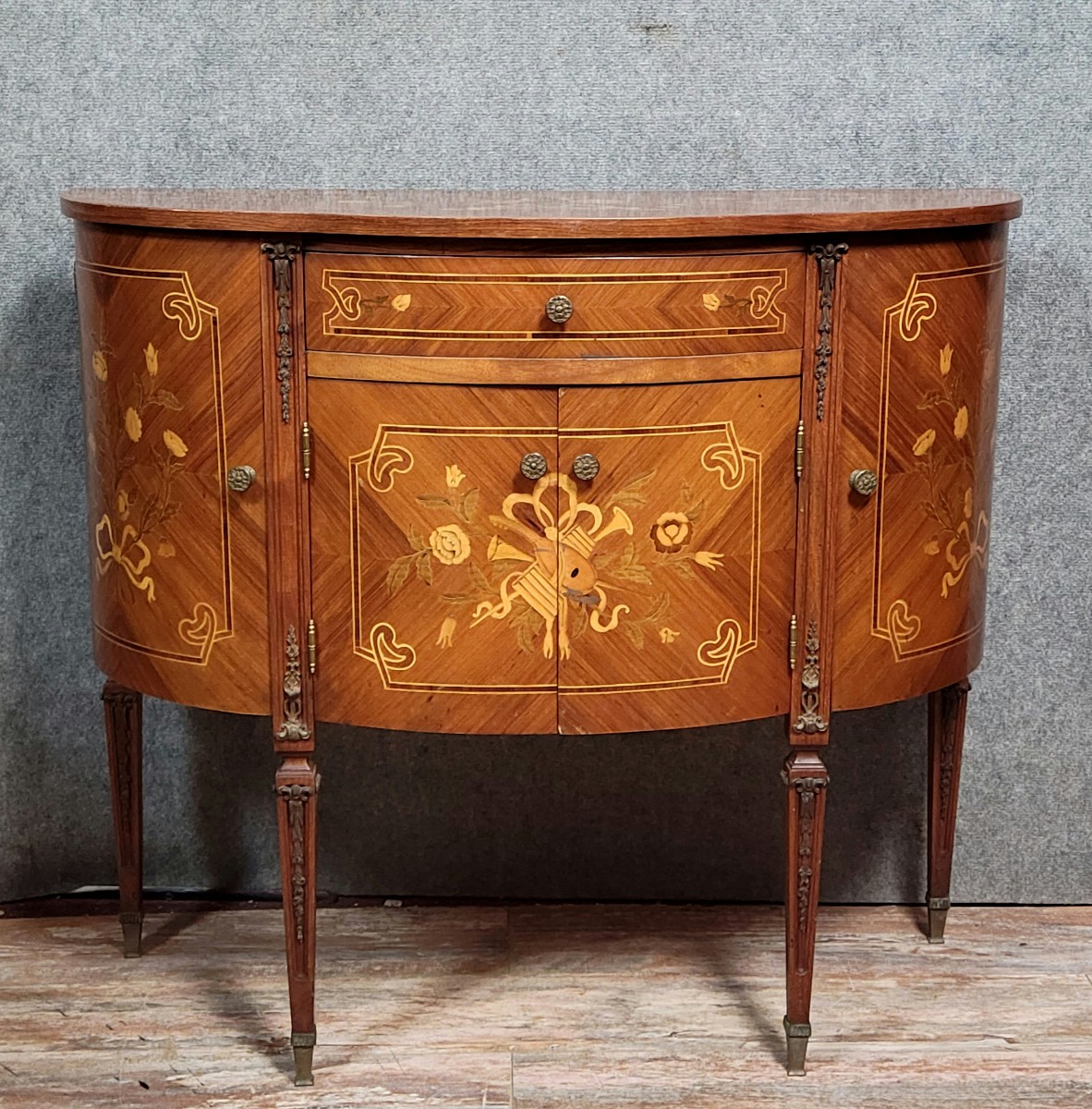 Venetian Half-moon Commode With Doors In Louis XVI Style Marquetry 