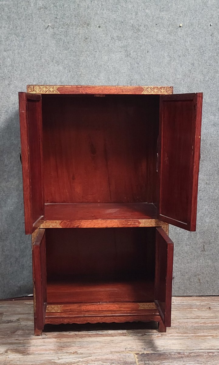 Asia, 20th Century: Lacquer Cabinet Decorated With Vases Of Flowers In Hardstone  -photo-7