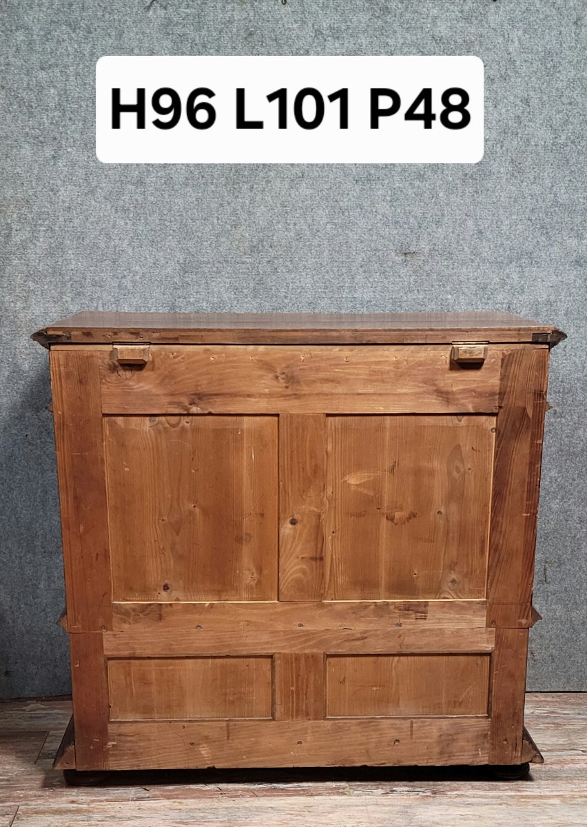  Renaissance Style Walnut Side Table With A Concealed Function / The Top Lifts Up-photo-8