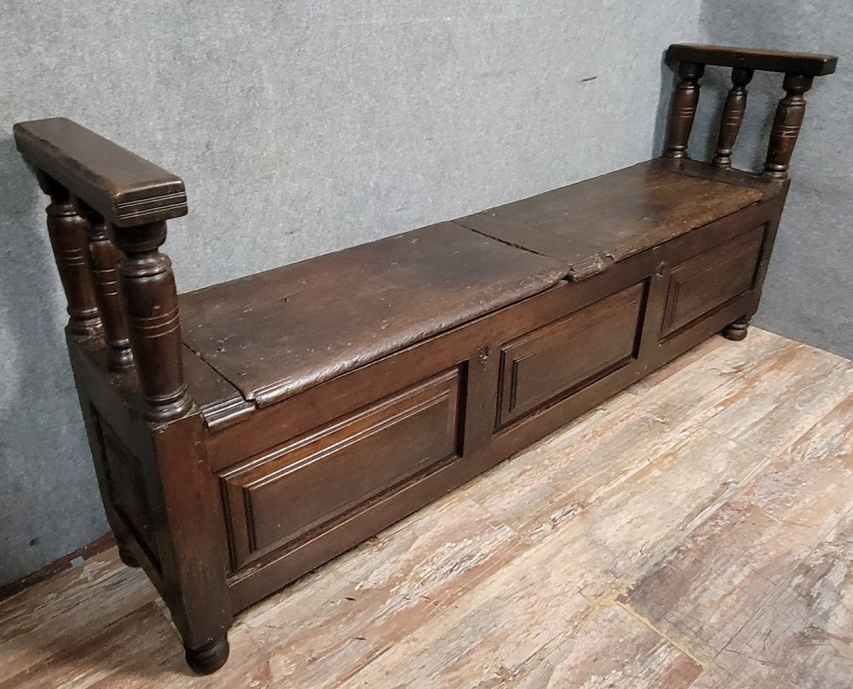 Très important banc coffre époque Louis XIV en bois massif / 201 cm de long-photo-2