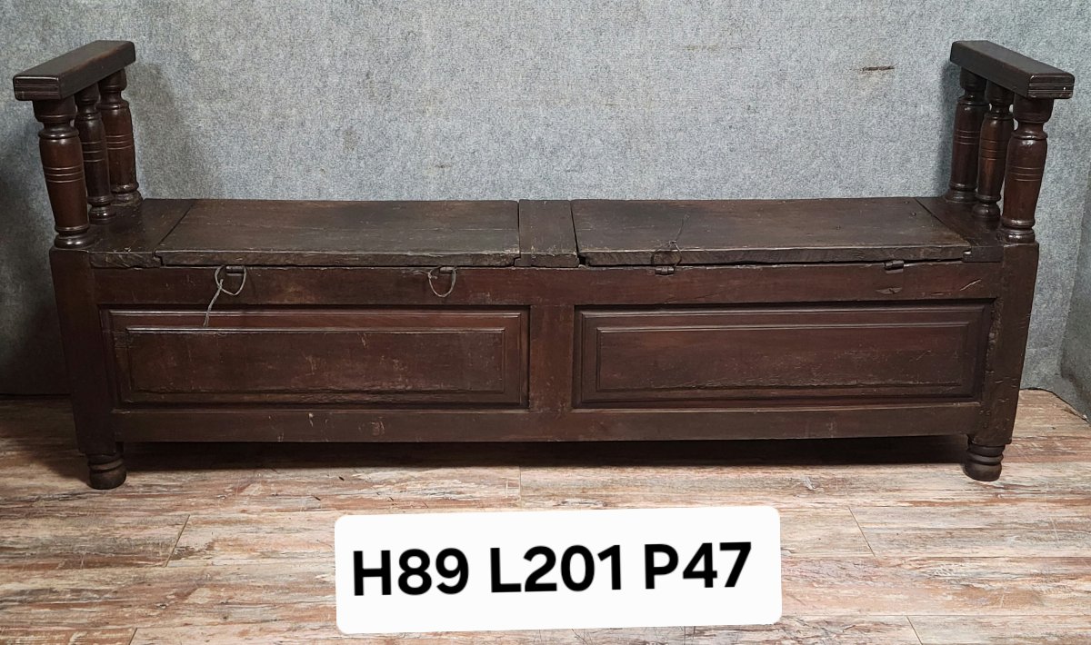 Très important banc coffre époque Louis XIV en bois massif / 201 cm de long-photo-8