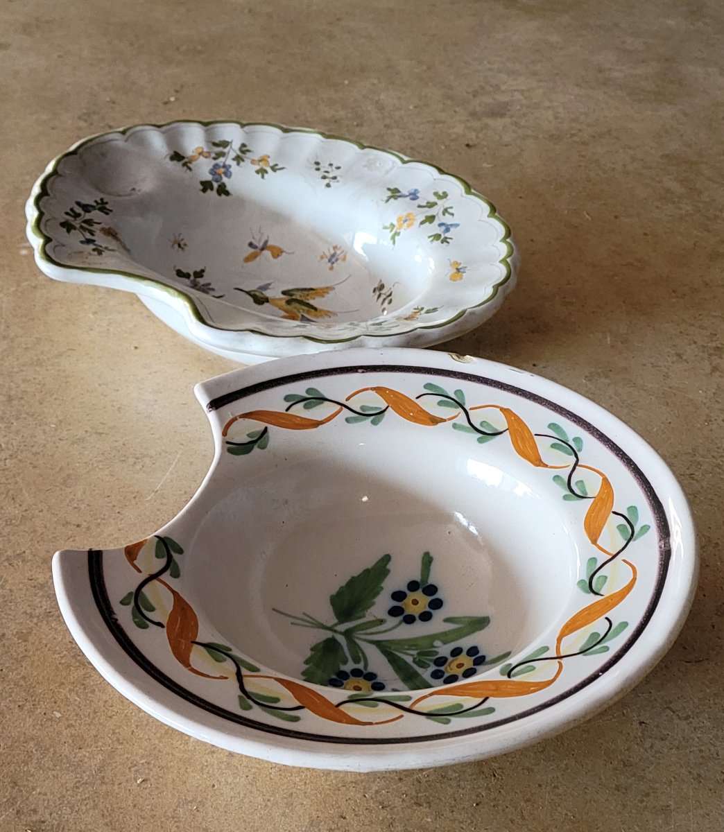Two Antique Hand-painted Earthenware Shaving Dishes -photo-4