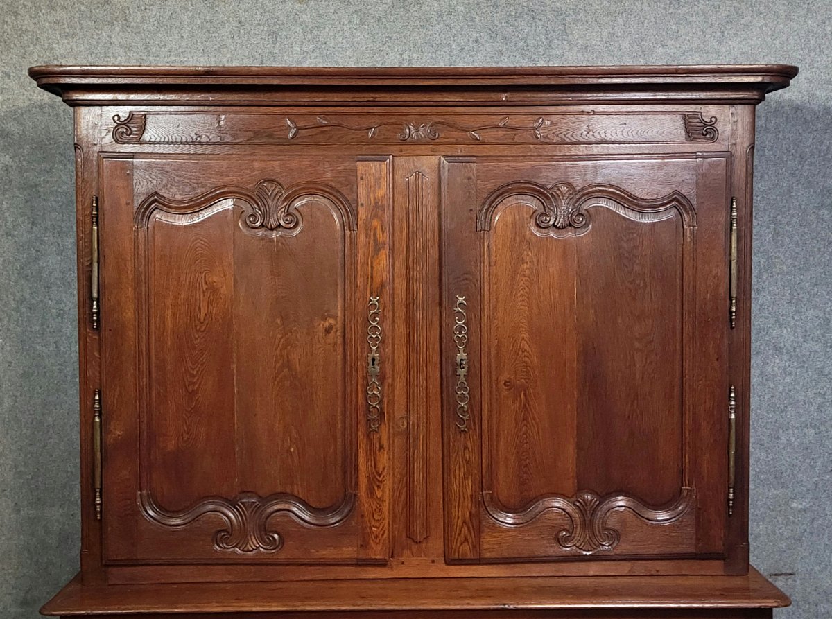 Important buffet deux corps époque Louis XV en chêne massif-photo-4