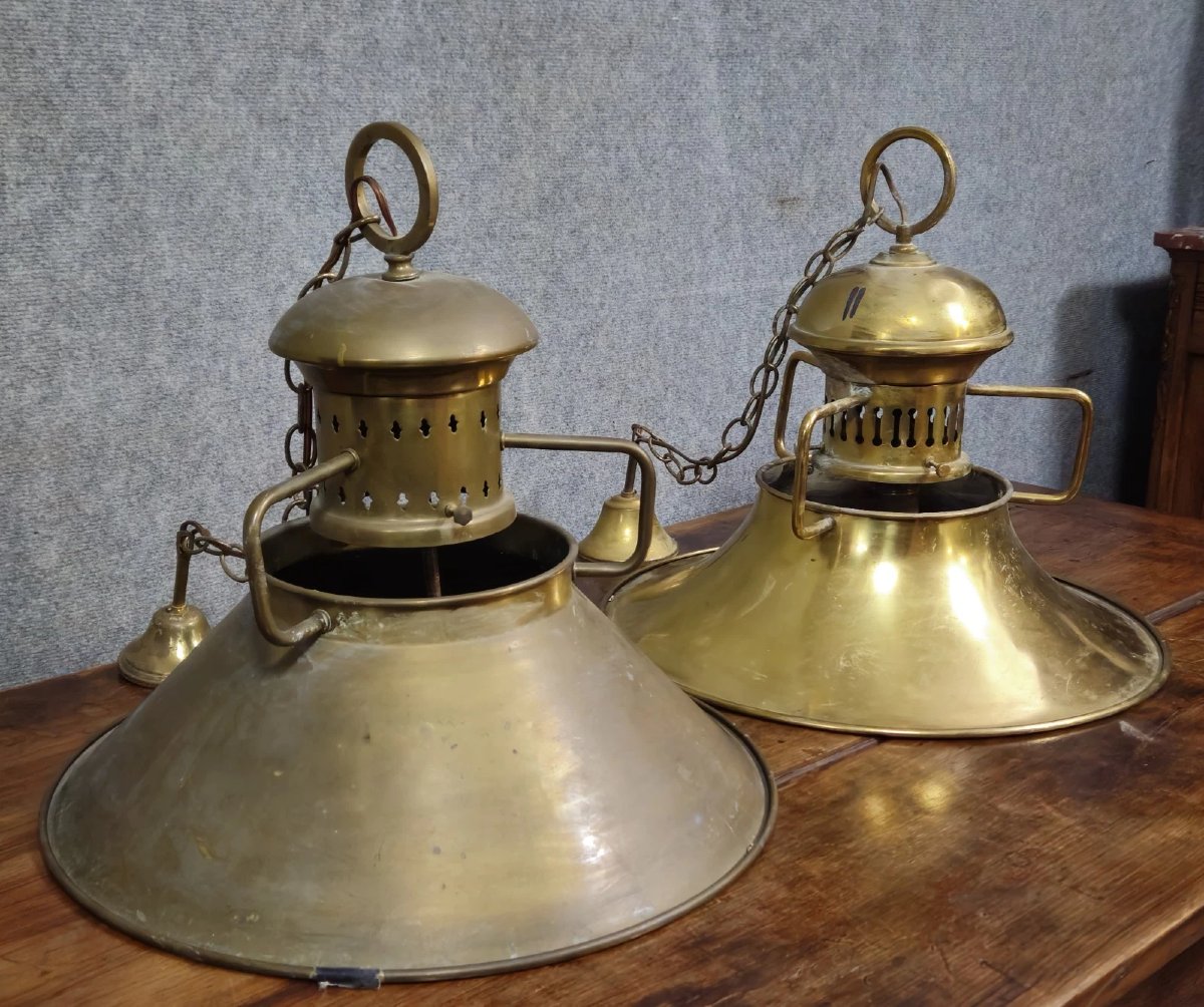 Paire de suspensions de marine anciennes en laiton doré-photo-2