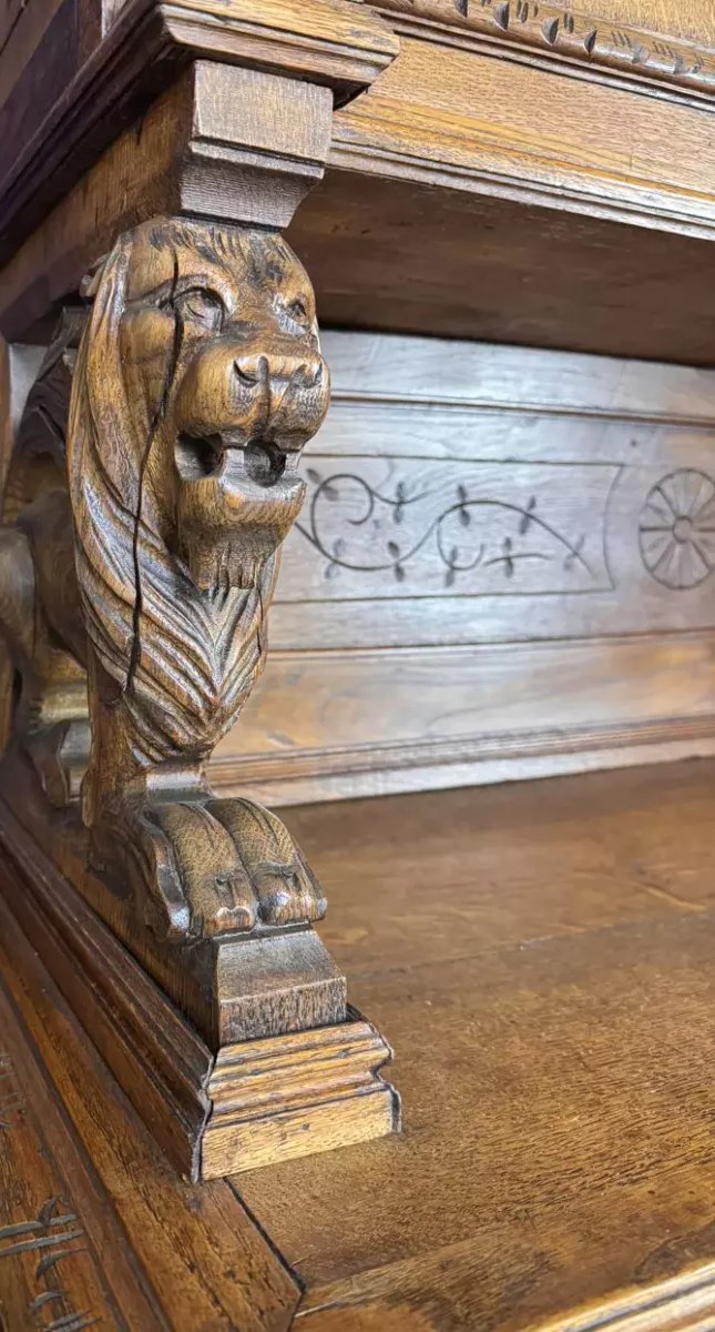 Important buffet deux-corps sculpté – Chêne massif – Pièce de caractère - style Renaissance  -photo-2