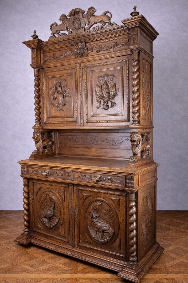 Important buffet deux-corps sculpté – Chêne massif – Pièce de caractère - style Renaissance  -photo-4