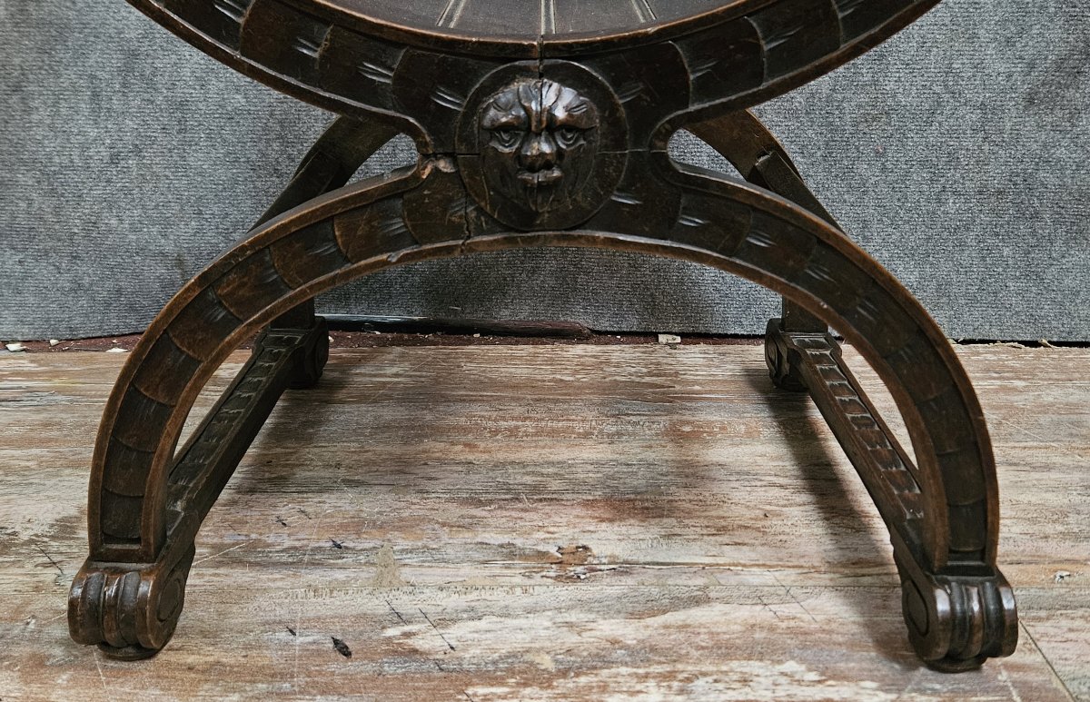 Fauteuil curule ancien en bois sculpté – Style Renaissance / Savonarole  -photo-3