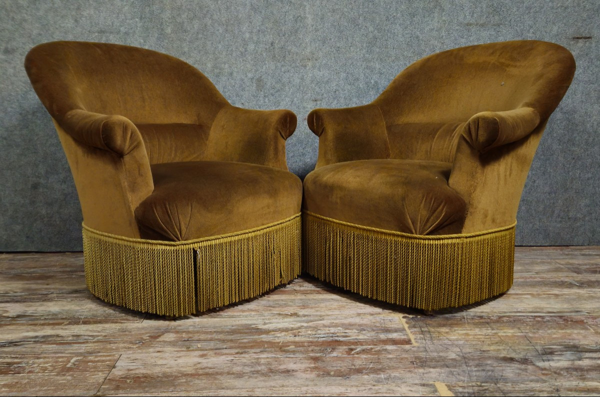 Paire de fauteuils crapaud en velours , première moitié du XXᵉ siècle