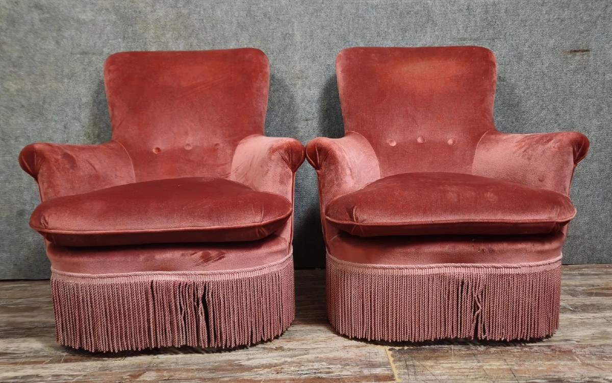Paire de fauteuils crapauds en velours rose – époque Napoléon III
