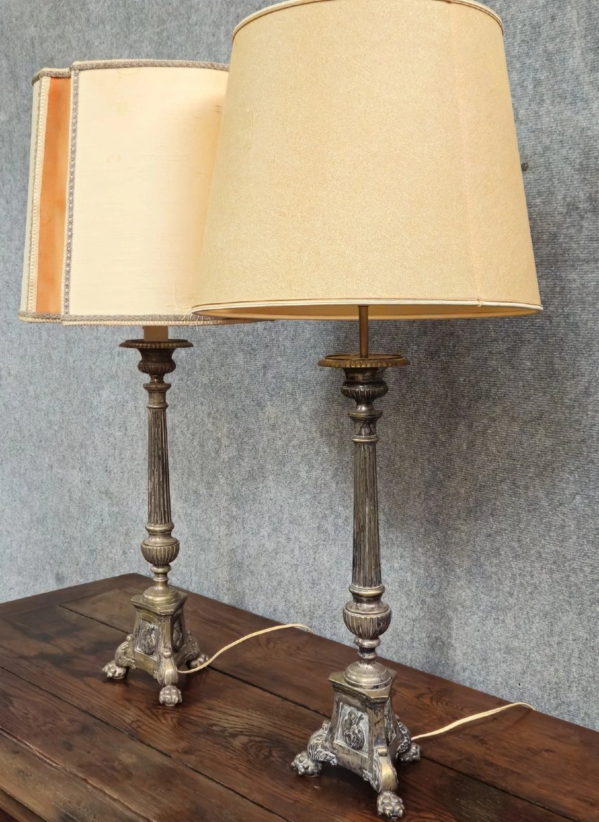 Paire de lampes en bronze – style classique - réalisées avec des piques cierge-photo-1