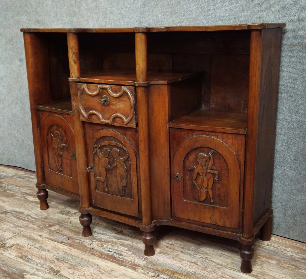 Antique Carved Solid Wood Buffet – Decorated With Cherubs – 19th Century-photo-2