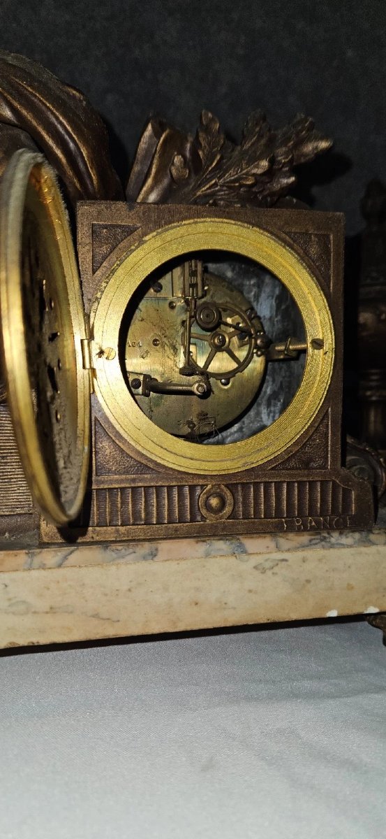 garniture de pendule en régule à patine médaille époque Napoléon III vers 1880-photo-2