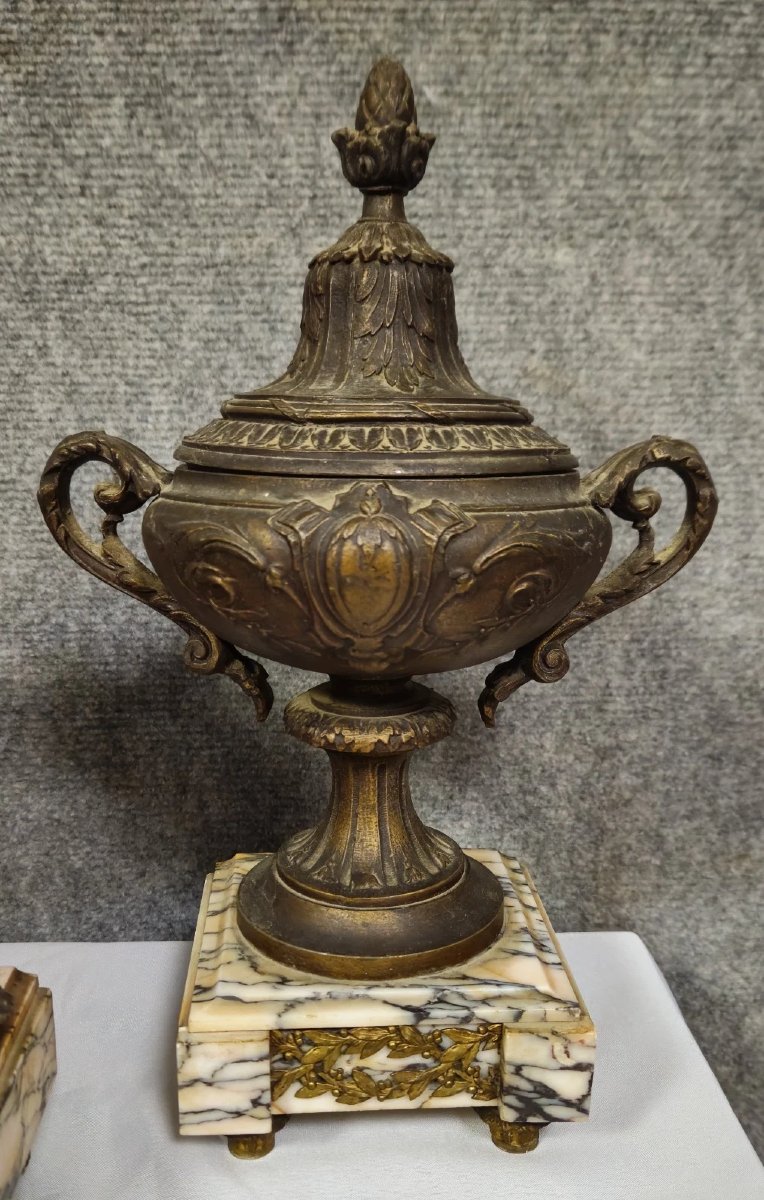 garniture de pendule en régule à patine médaille époque Napoléon III vers 1880-photo-5