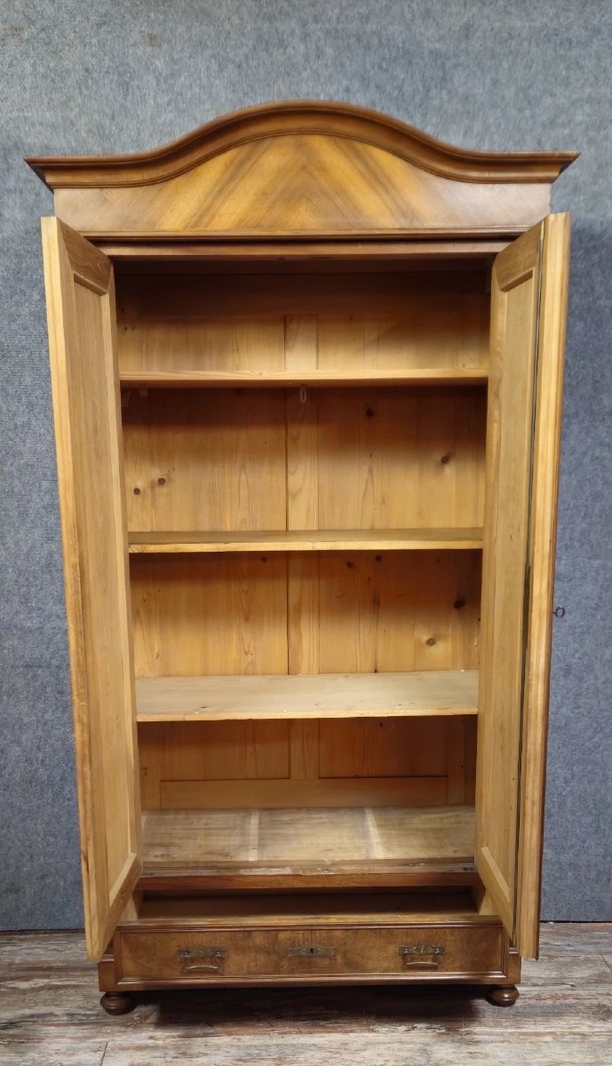 Antique Bieidermeier Style Walnut Wardrobe – Gendarme's Hat Pediment-photo-1