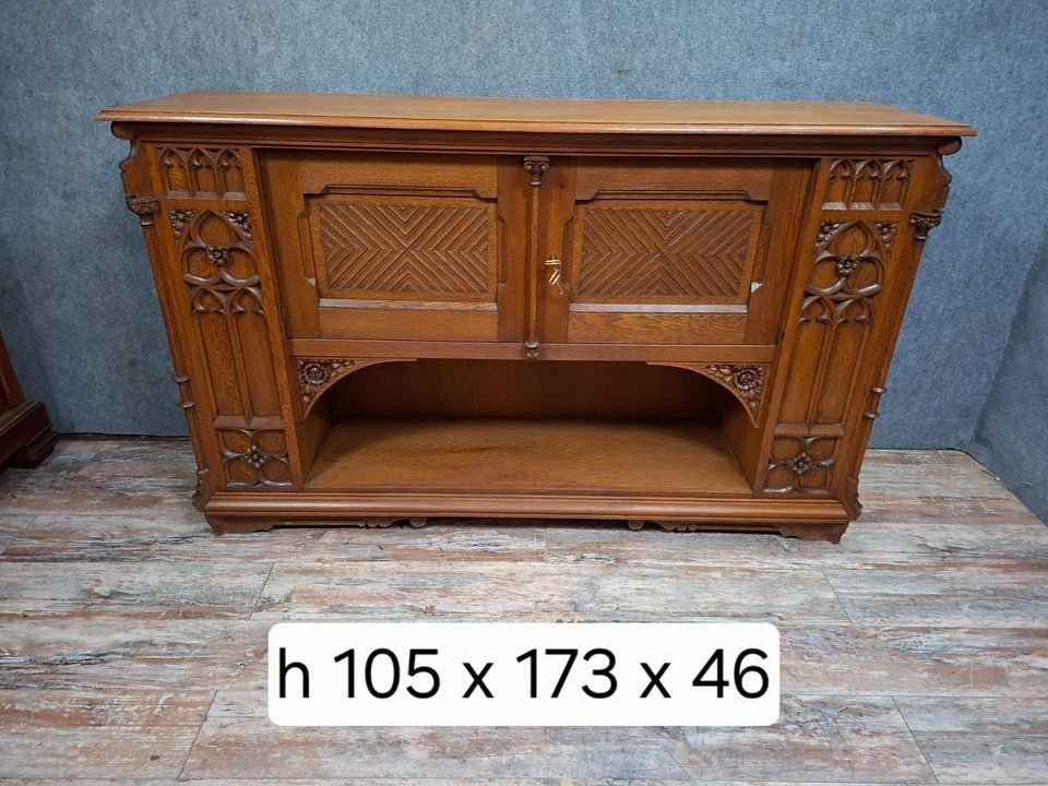 Antique Carved Oak Sideboard – Gothic/neo-gothic/20th Century Style-photo-5