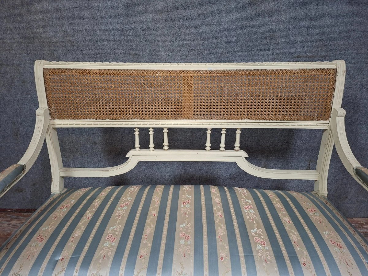 canapé / banquette de style Louis XVI, élégant et plein de charme.-photo-4